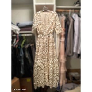 Vici lace maxi dress